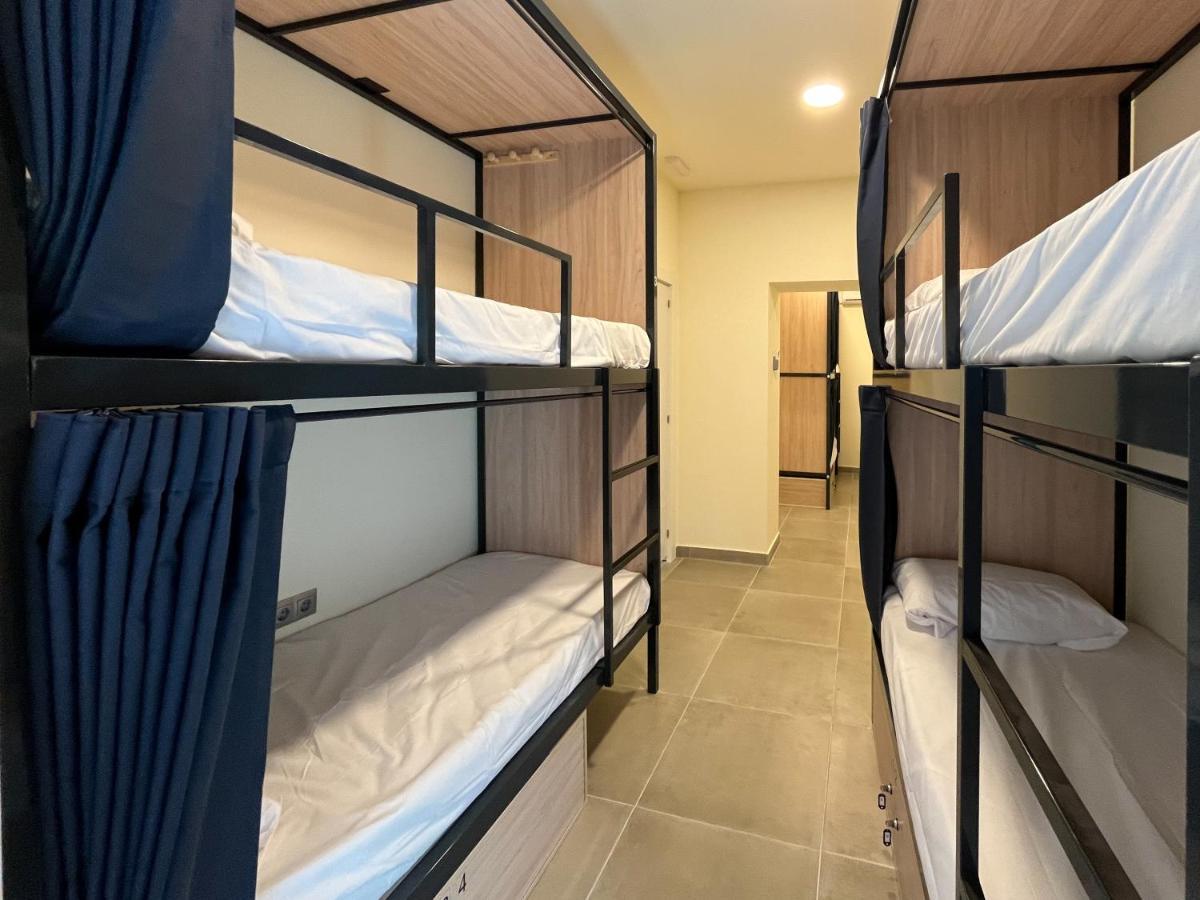 Multi Hostel Calvario 马德里 外观 照片