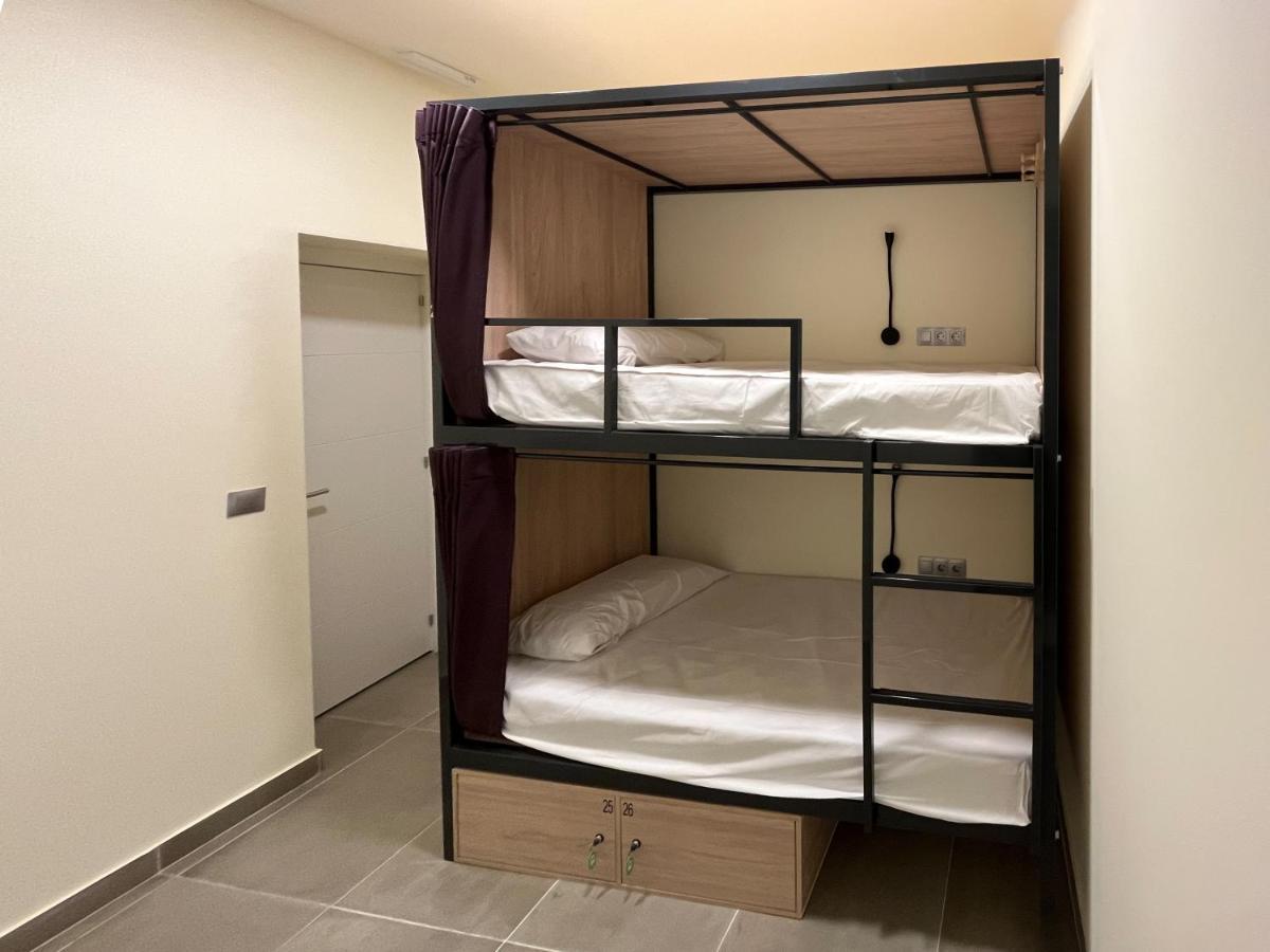 Multi Hostel Calvario 马德里 外观 照片